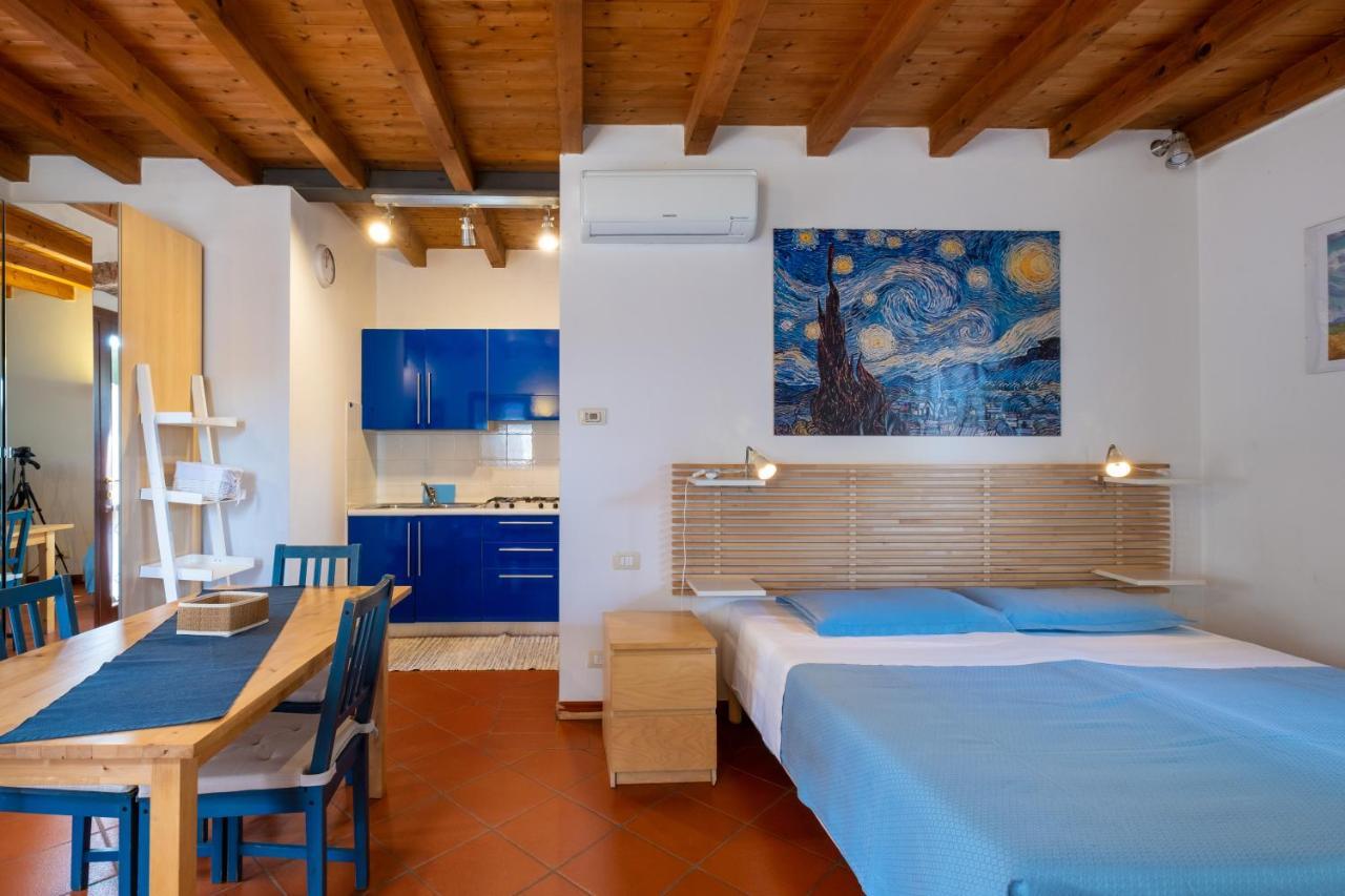 Corte Roveggia - Monolocale Van Gogh Verona Eksteriør billede